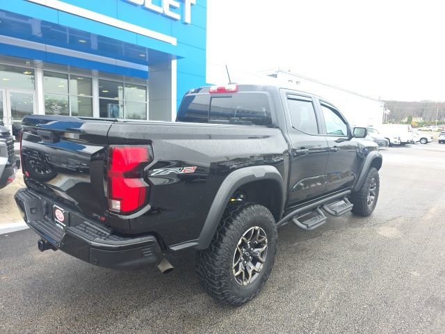 Used 2023 Chevrolet Colorado ZR2 w/ ZR2 Convenience Package III image 7