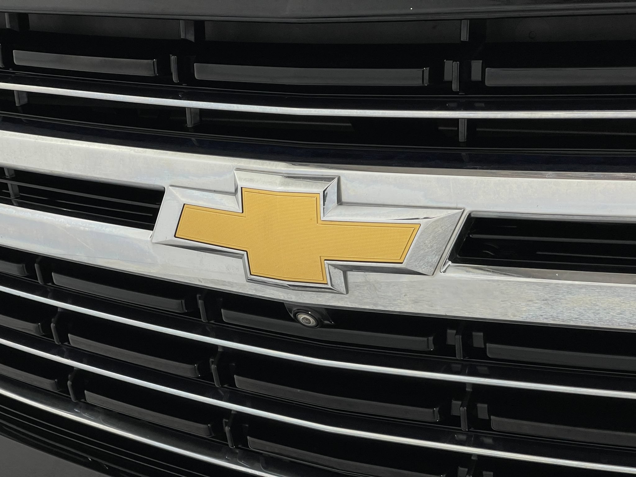 Used 2021 Chevrolet Suburban LT w/ LT Signature Package AWD/4WD image 39