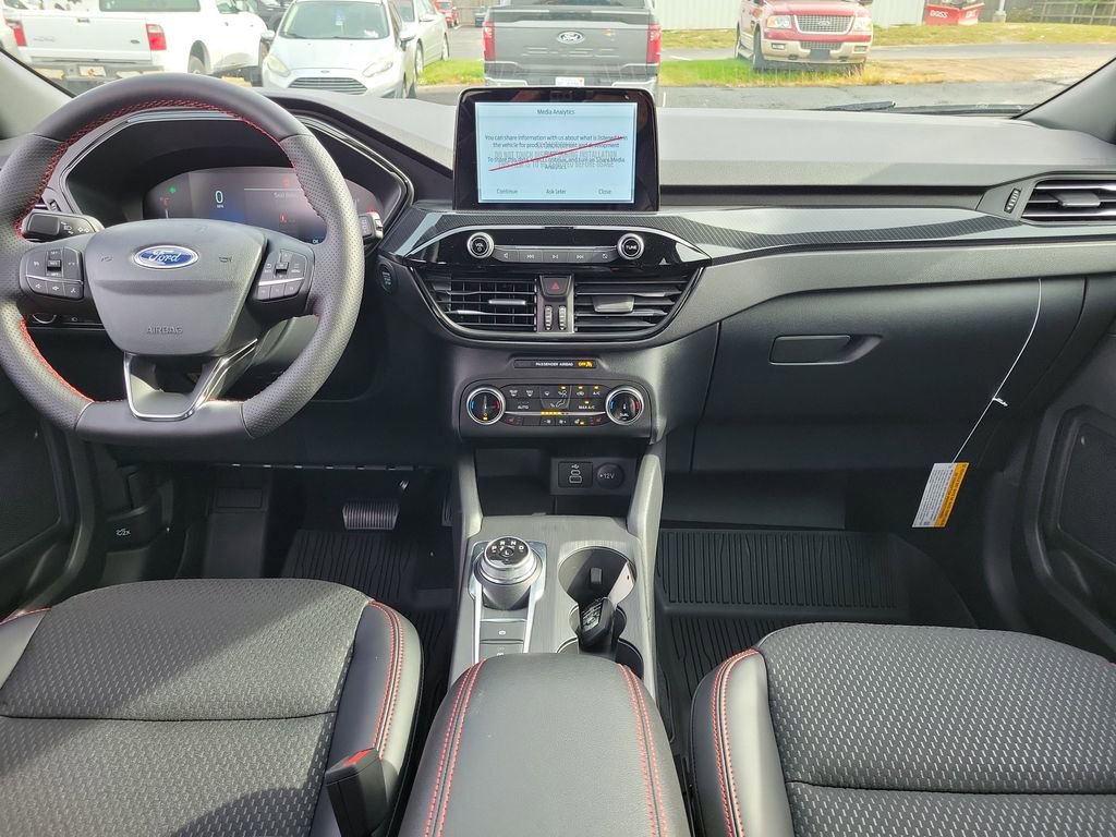 New 2026 Ford Escape ST-Line w/ Cold Weather Package image 11