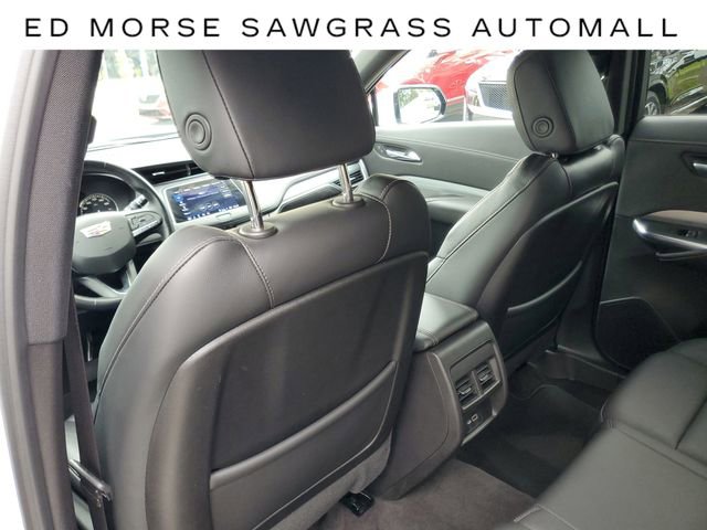 Certified 2022 Cadillac XT4 Premium Luxury w/ Enhanced Visibility Package image 12