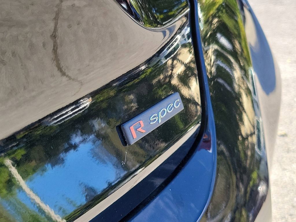 Used 2020 Hyundai Veloster Turbo R-Spec image 12