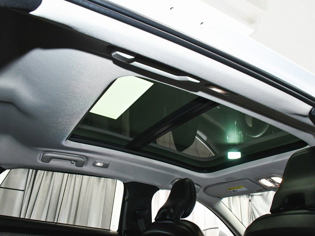 Used 2023 Volvo S90 B6 Ultimate w/ Protection Package image 56