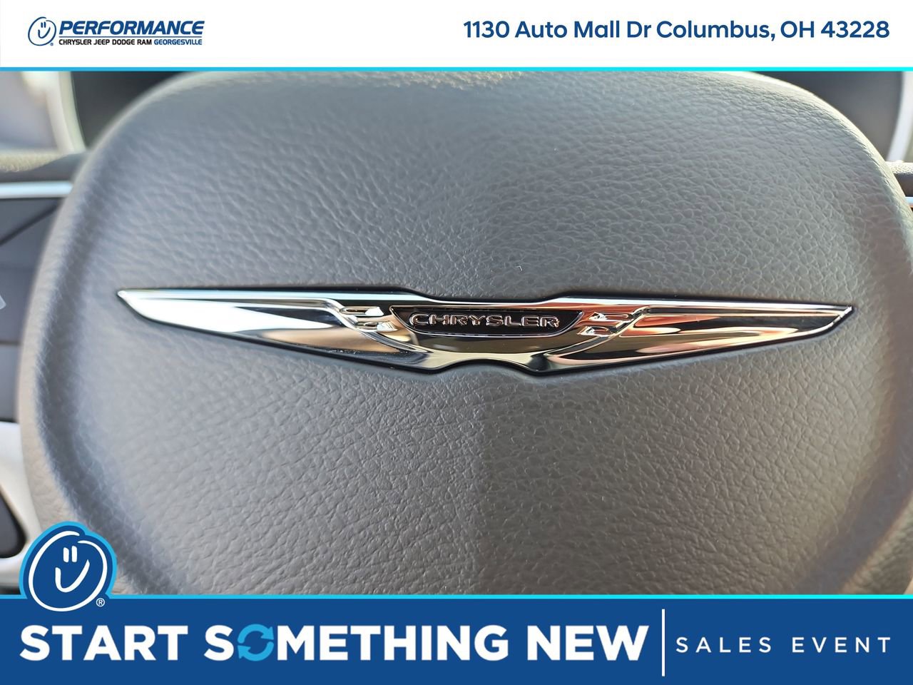 New 2026 Chrysler Pacifica Select image 22