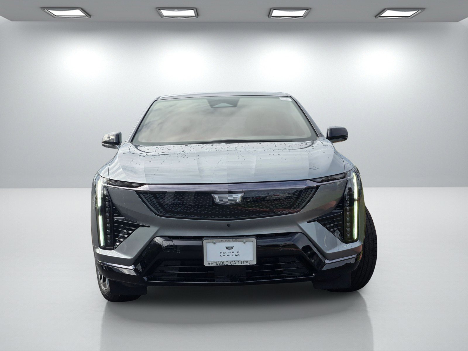 New 2026 Cadillac Optiq Sport 2 image 2