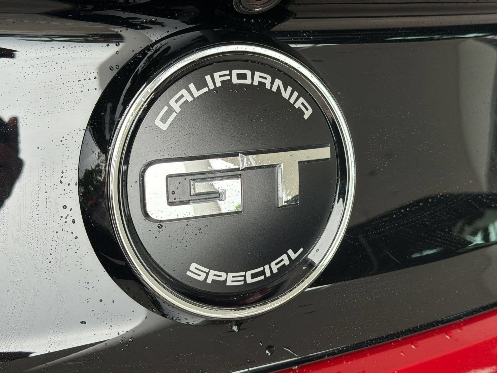 Used 2017 Ford Mustang GT Premium w/ Equipment Group 401A RWD image 35