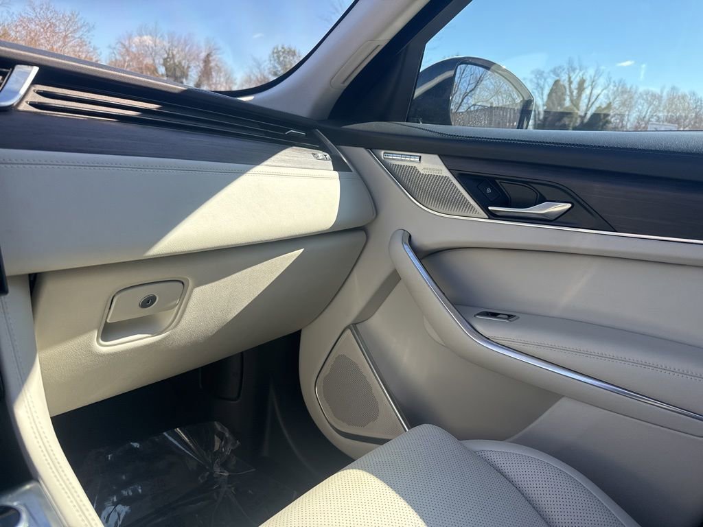 Used 2021 Jaguar F-PACE S image 22