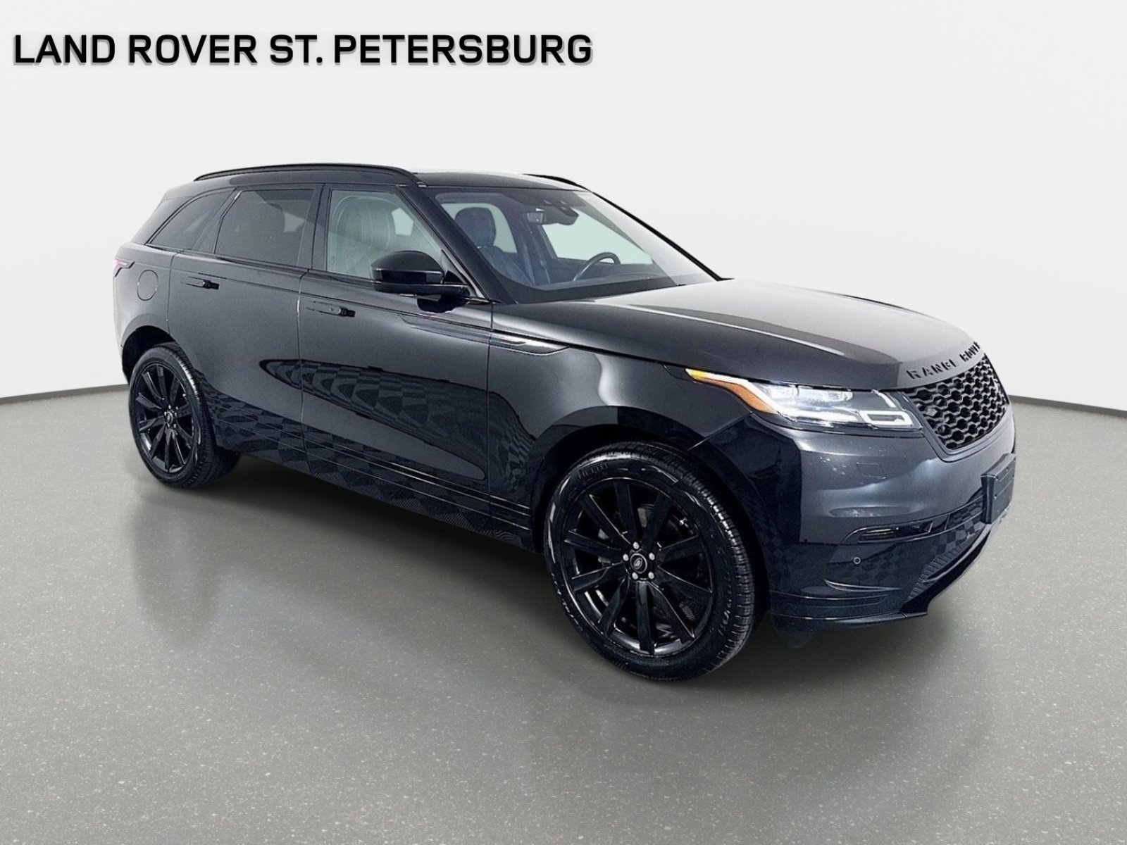 Used 2019 Land Rover Range Rover Velar S AWD/4WD image 4