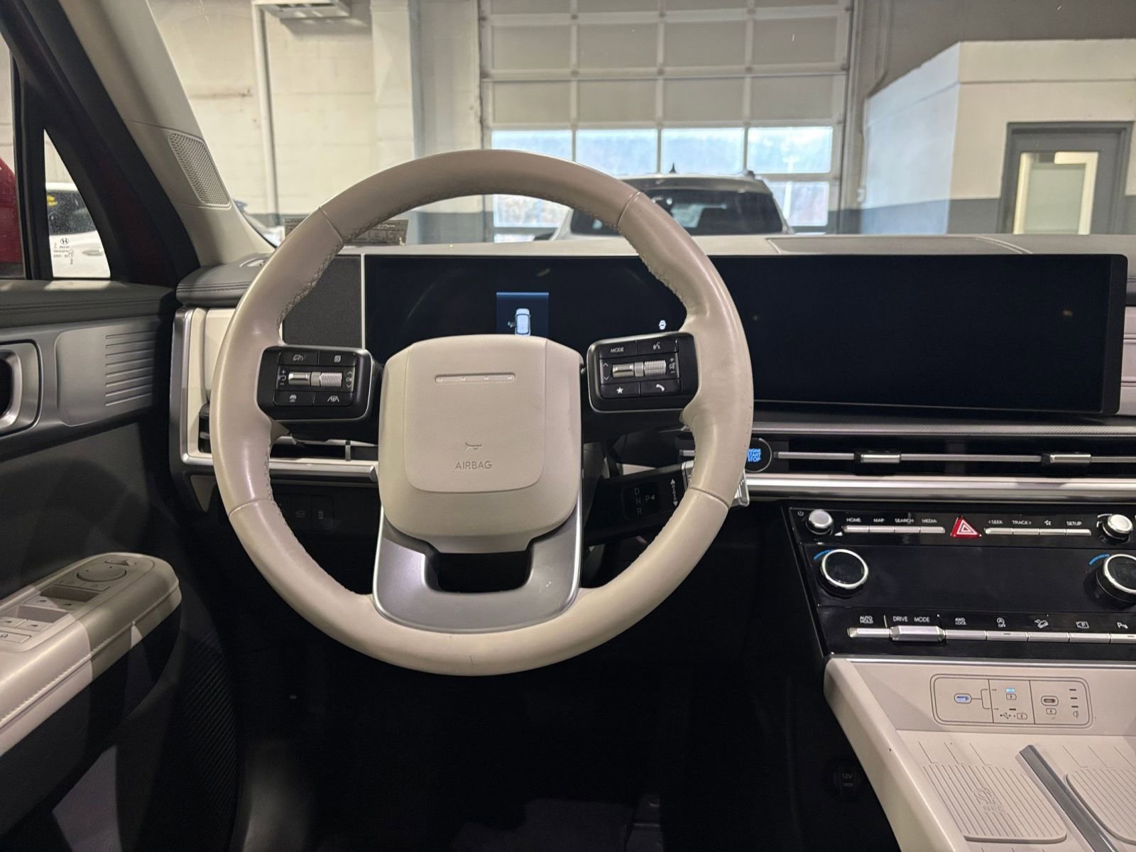 Used 2025 Hyundai Santa Fe SEL image 34