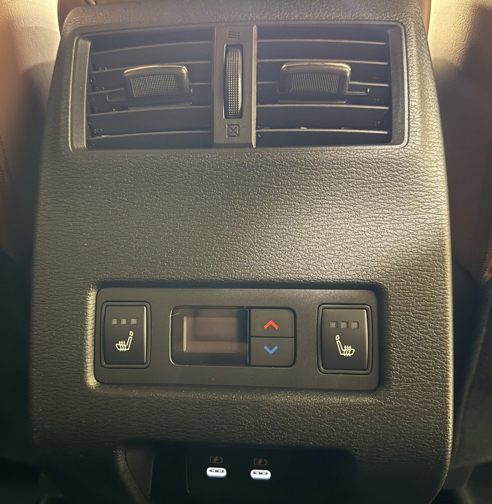 New 2026 Mitsubishi Outlander SEL image 27