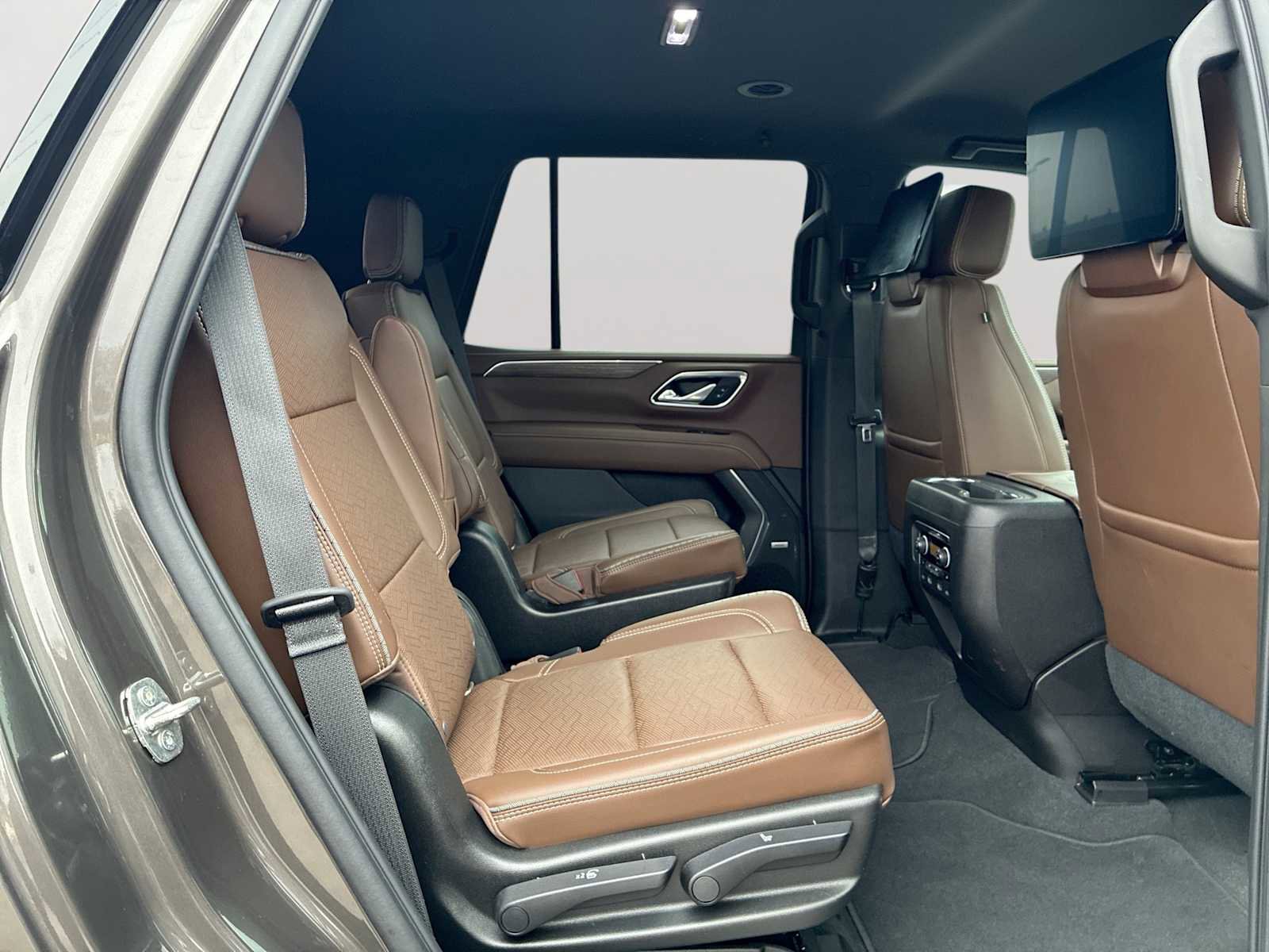 Certified 2021 Chevrolet Tahoe High Country w/ Max Trailering Package image 27