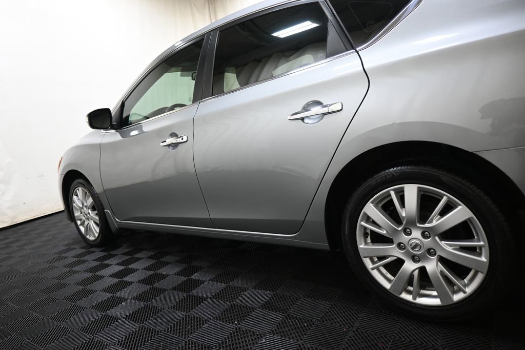 Used 2014 Nissan Sentra SL w/ Premium Package FWD image 19