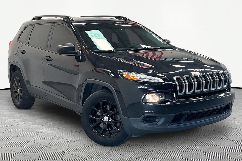 Used 2016 Jeep Cherokee Sport w/ Cold Weather Group AWD/4WD image 3