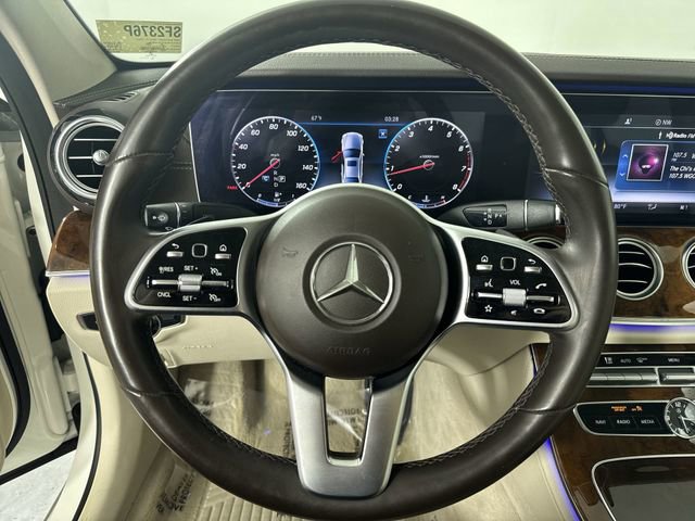 Used 2020 Mercedes-Benz E 350 4MATIC Sedan image 9