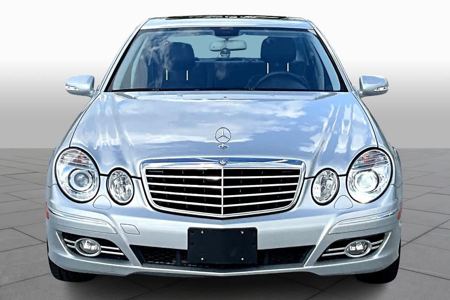 Used 2007 Mercedes-Benz E 350 4MATIC Sedan image 3