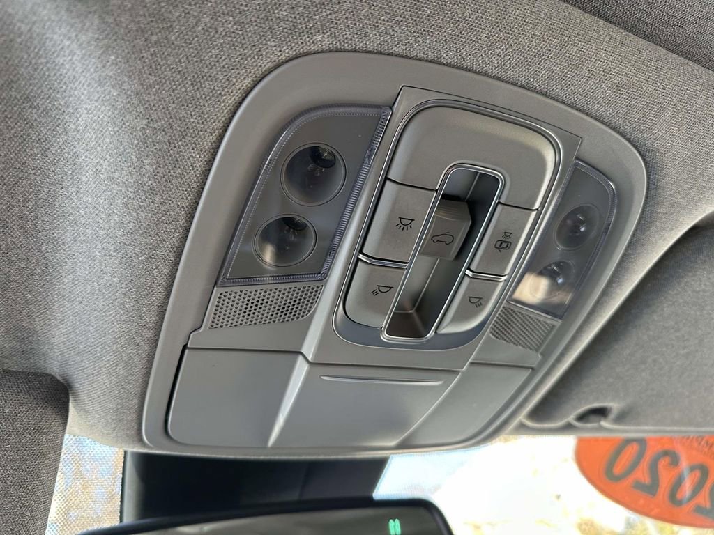 Used 2020 Hyundai Santa Fe SEL image 30