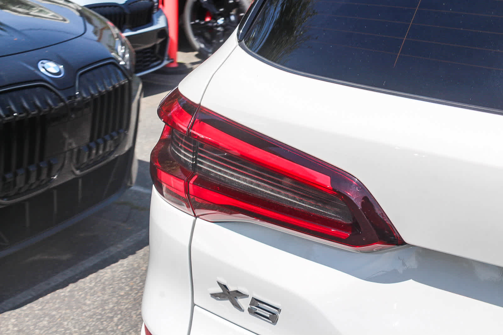 Used 2023 BMW X5 xDrive40i w/ M Sport Package image 7