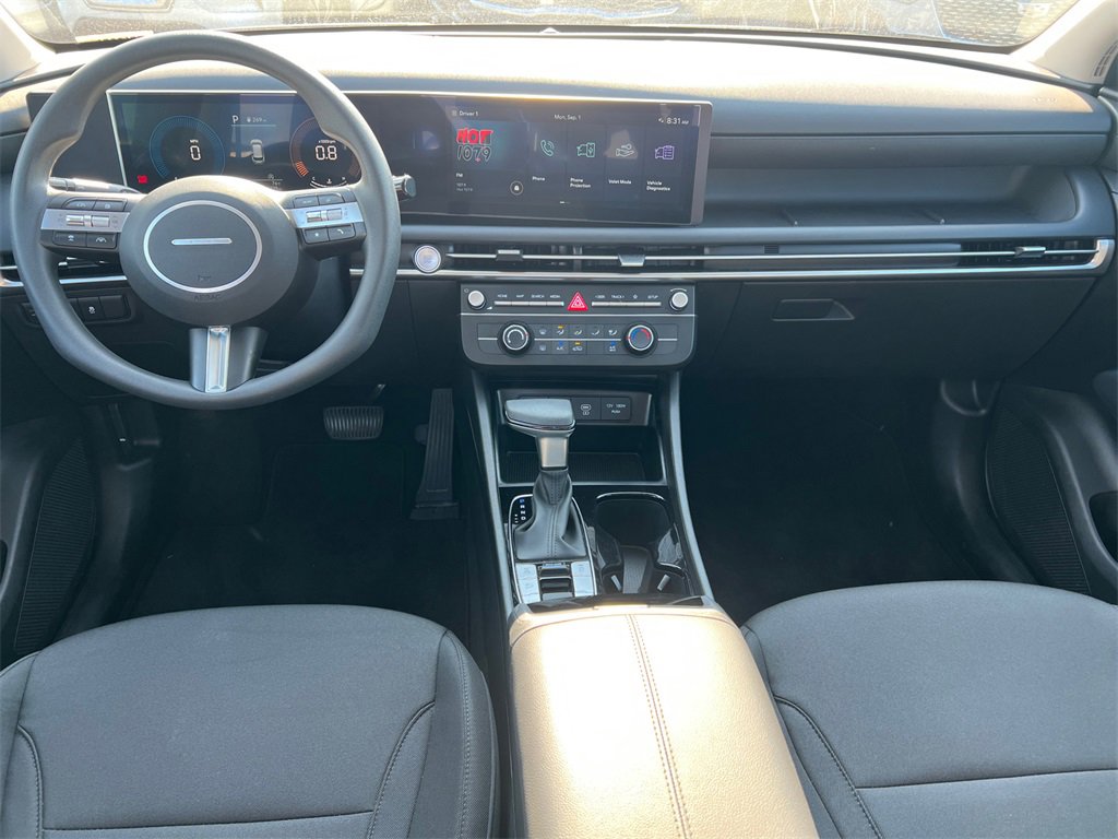 Used 2025 Hyundai Tucson SE image 22