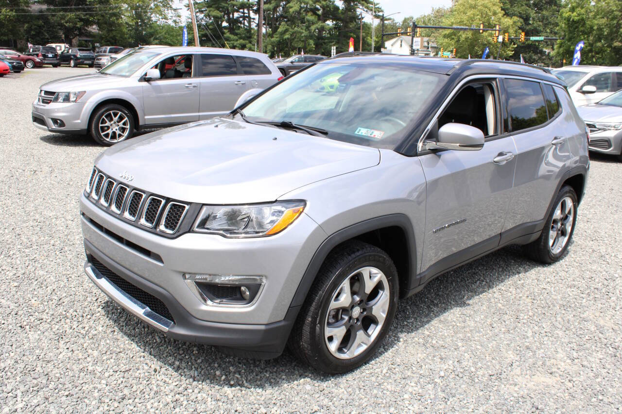 Used 2018 Jeep Compass Limited image 2