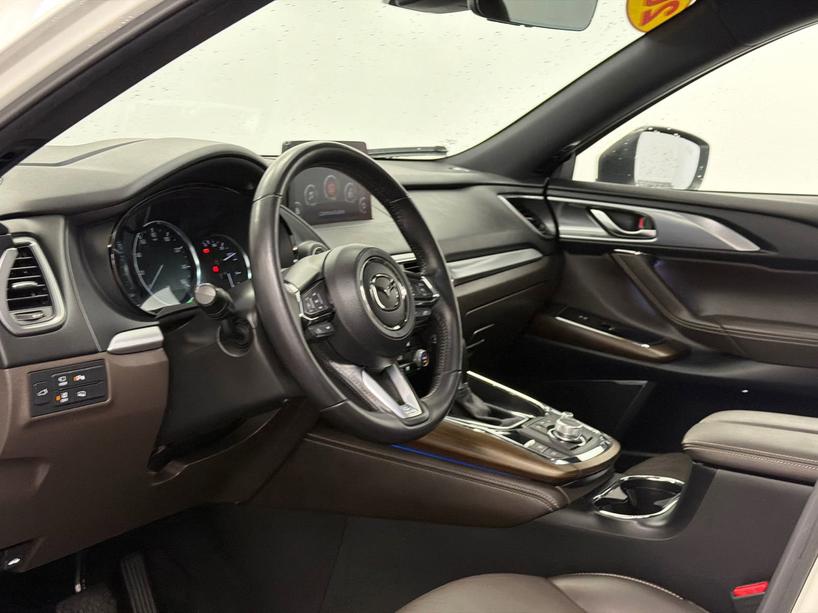 Used 2020 MAZDA CX-9 Signature image 15