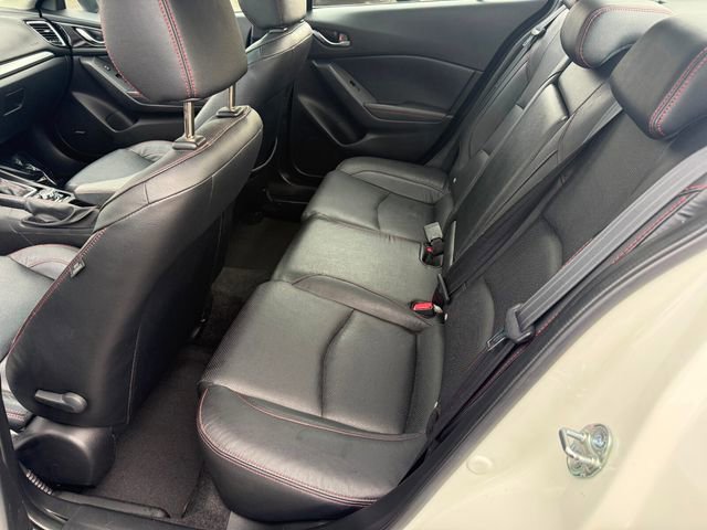 Used 2016 MAZDA MAZDA3 s Grand Touring w/ Technology Package image 28