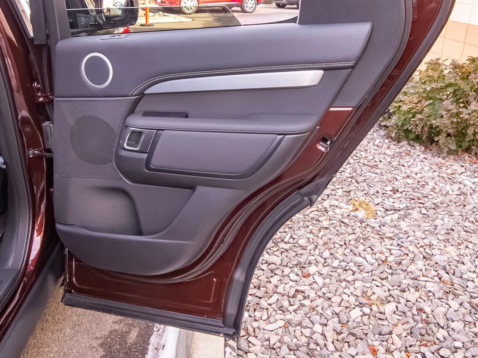 New 2026 Land Rover Discovery Limited Edition image 49