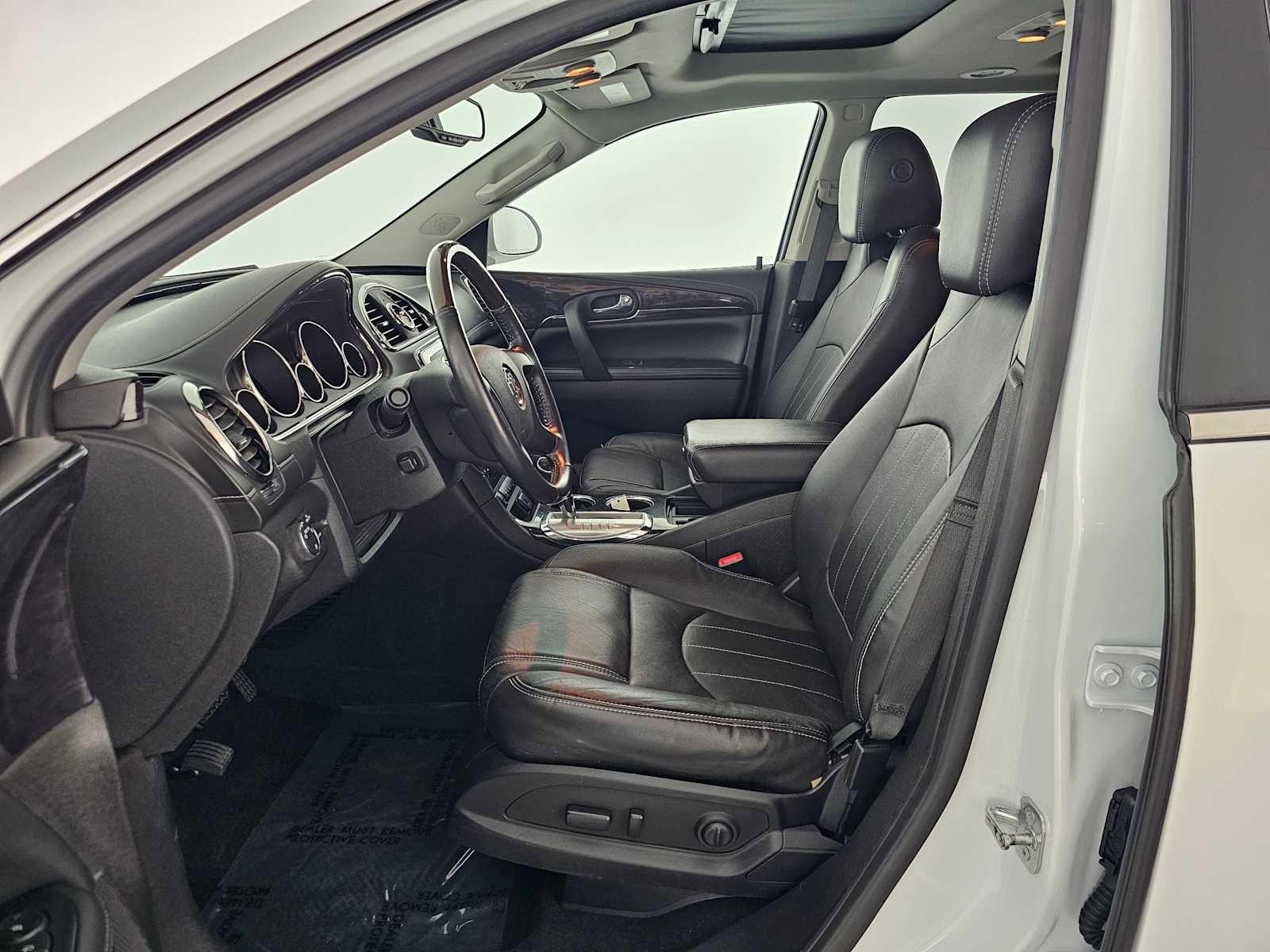 Used 2017 Buick Enclave Premium image 22