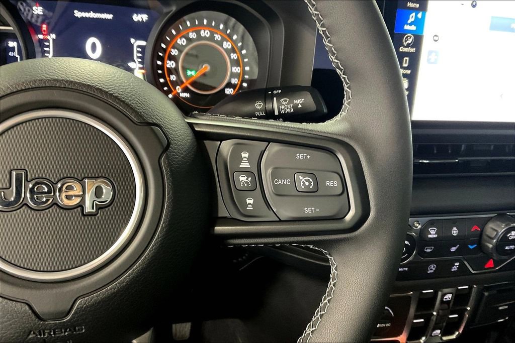 New 2025 Jeep Gladiator Sport image 22