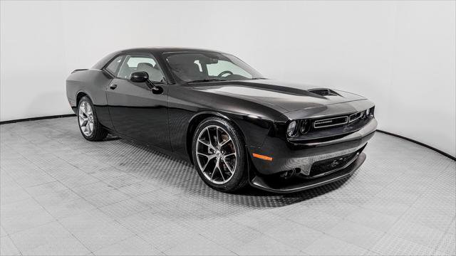 Used 2022 Dodge Challenger GT RWD image 11