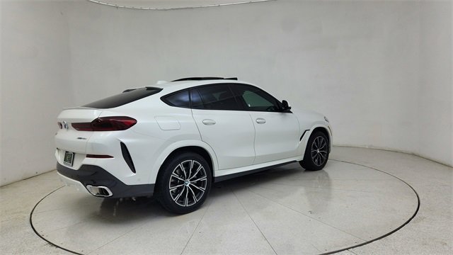 Used 2025 BMW X6 xDrive40i image 76