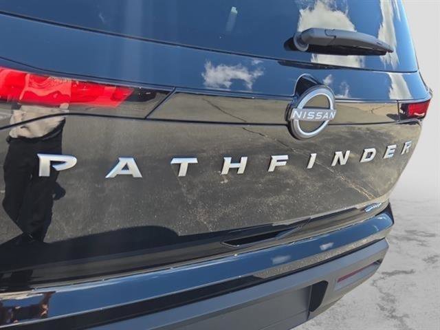 New 2025 Nissan Pathfinder S image 6