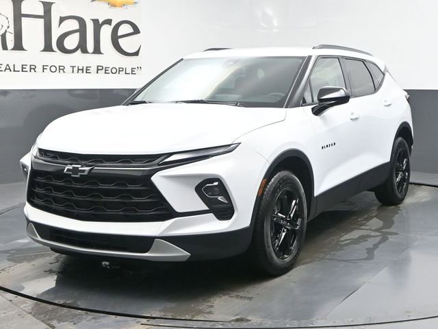 New 2025 Chevrolet Blazer LT w/ Midnight/Sport Edition image 12