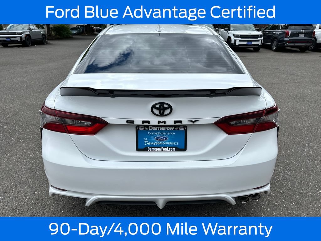 Used 2023 Toyota Camry SE FWD image 6