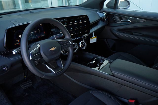 New 2026 Chevrolet Blazer EV LT FWD image 2