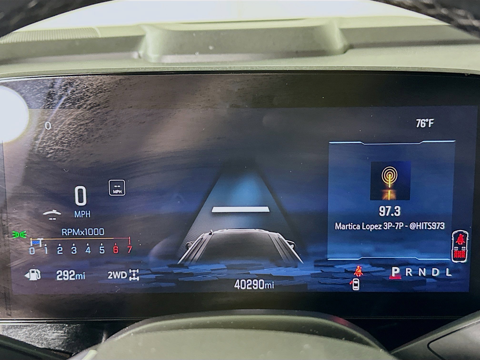 Used 2025 Chevrolet Suburban Z71 image 19