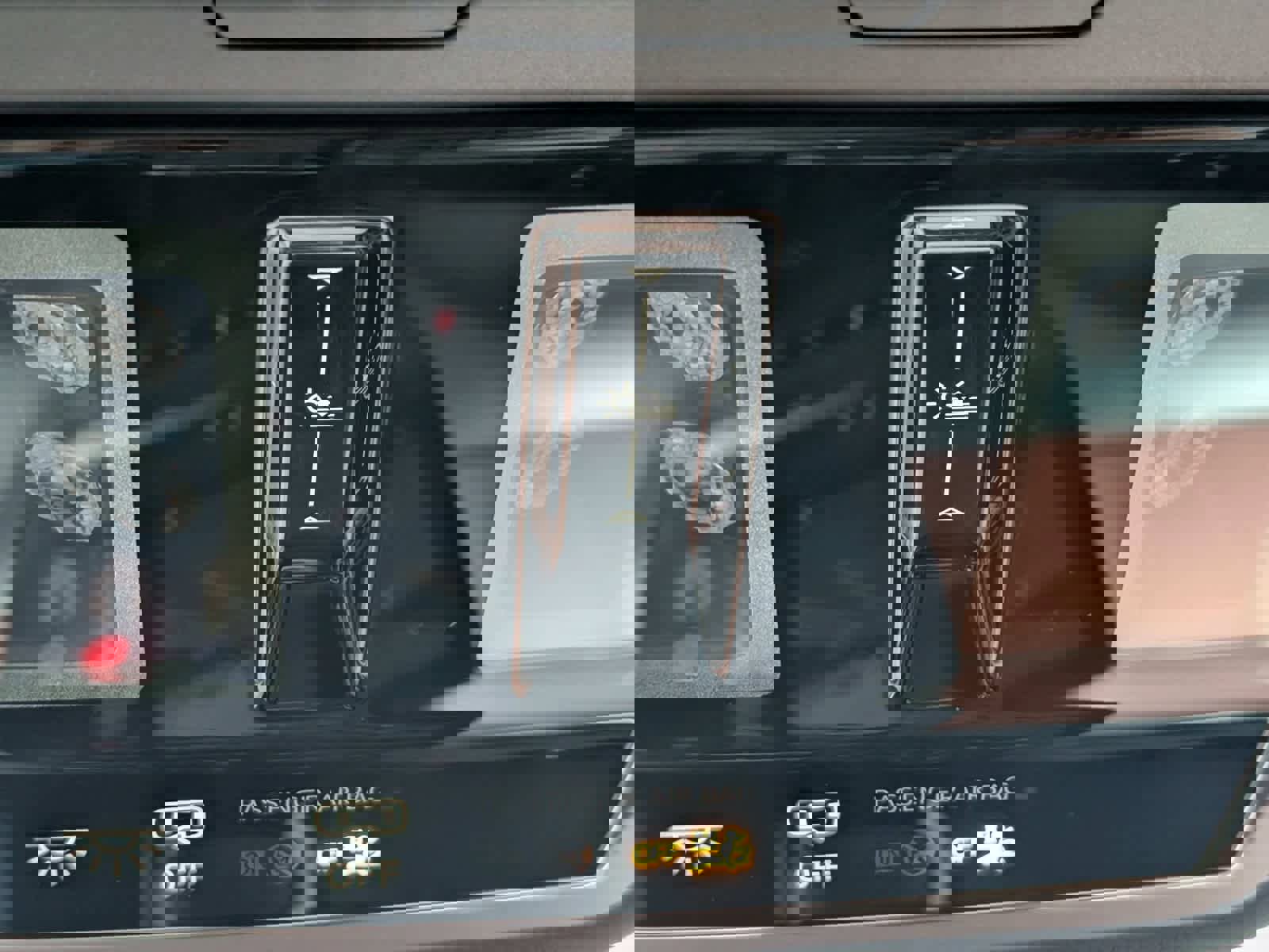 Used 2021 Volkswagen ID.4 Pro S image 29