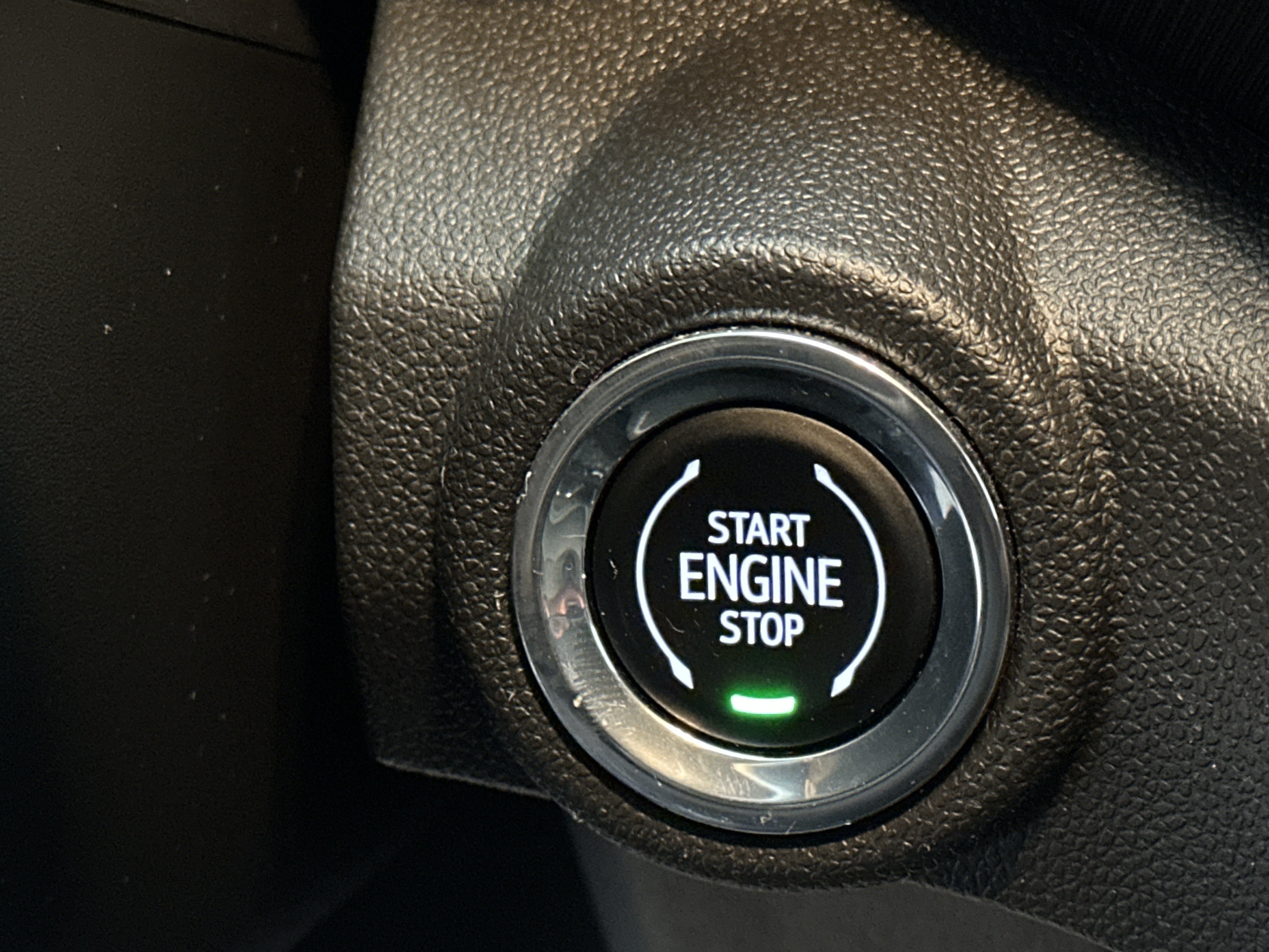 Used 2023 Chevrolet TrailBlazer LT FWD image 26