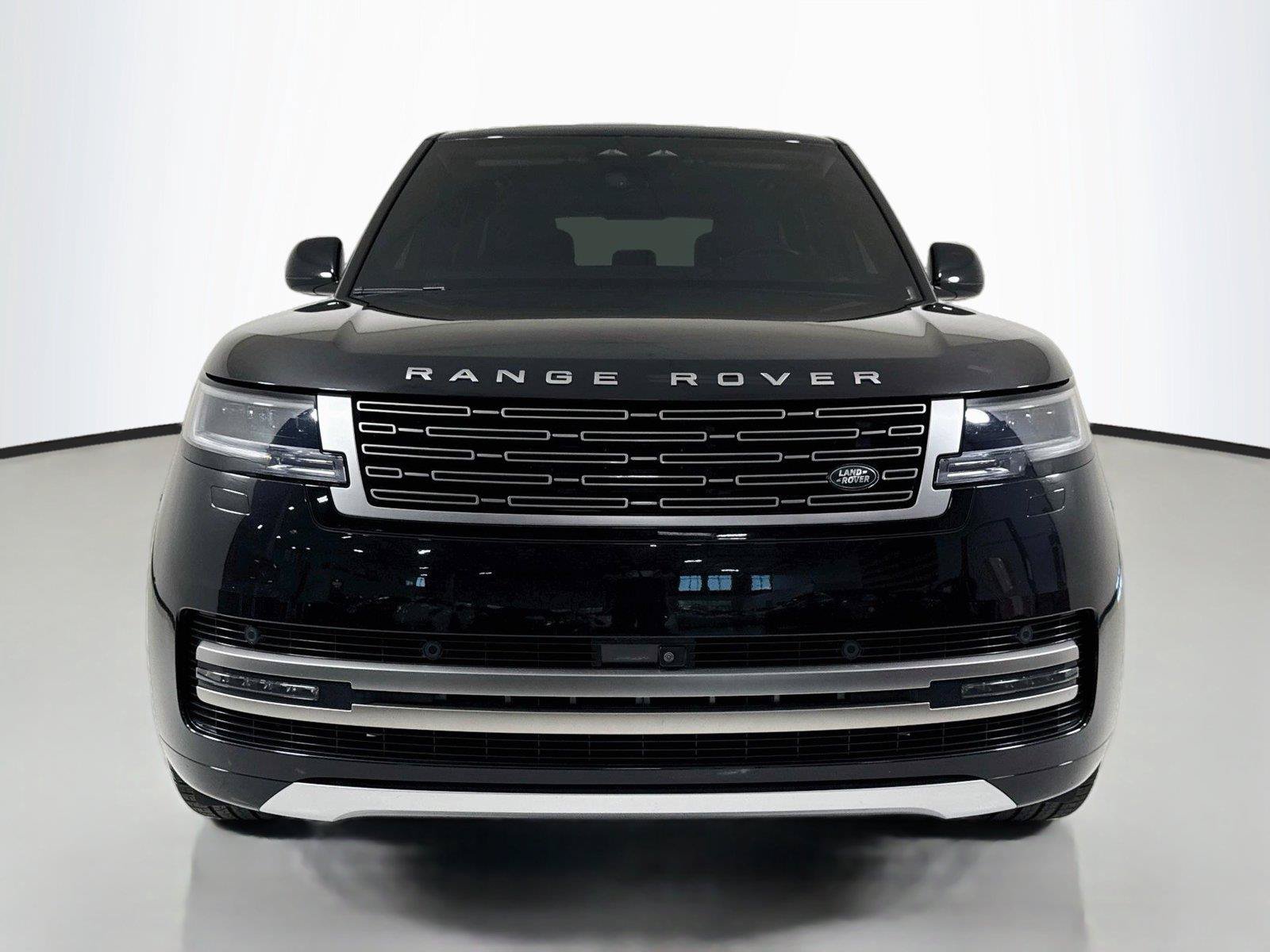 Used 2024 Land Rover Range Rover SE AWD/4WD image 11