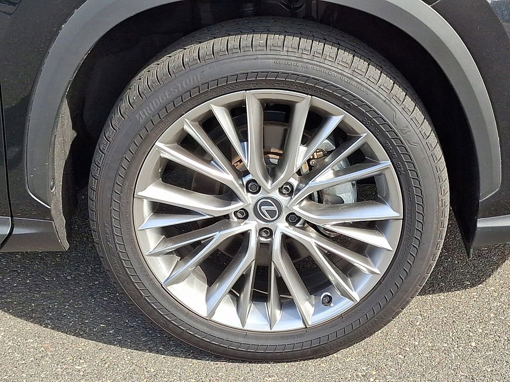Used 2025 Lexus NX 350 AWD w/ Accessory Package (2T) image 11