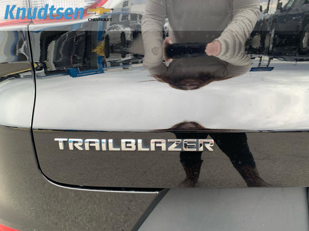 Used 2022 Chevrolet TrailBlazer LS image 13