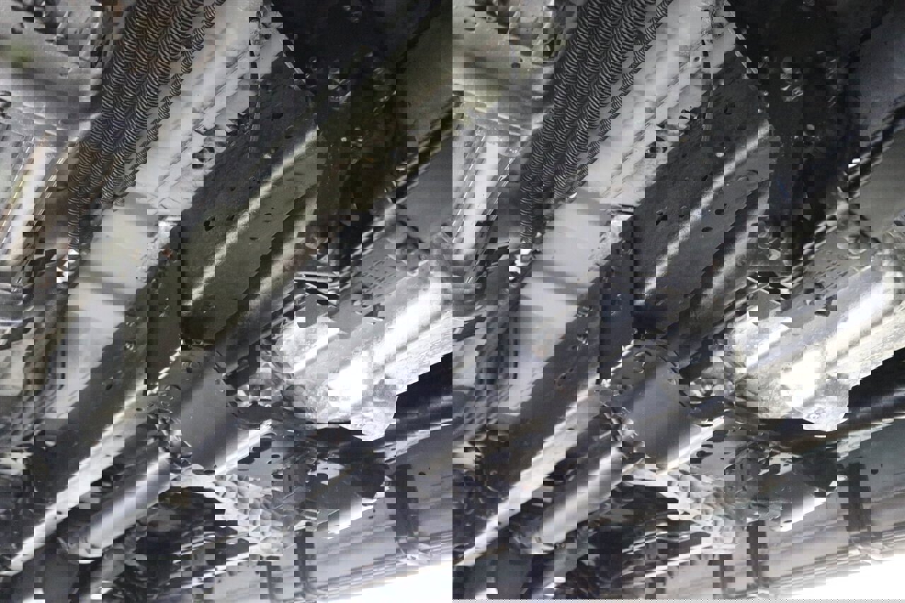 Used 2002 Ford Excursion Limited image 22