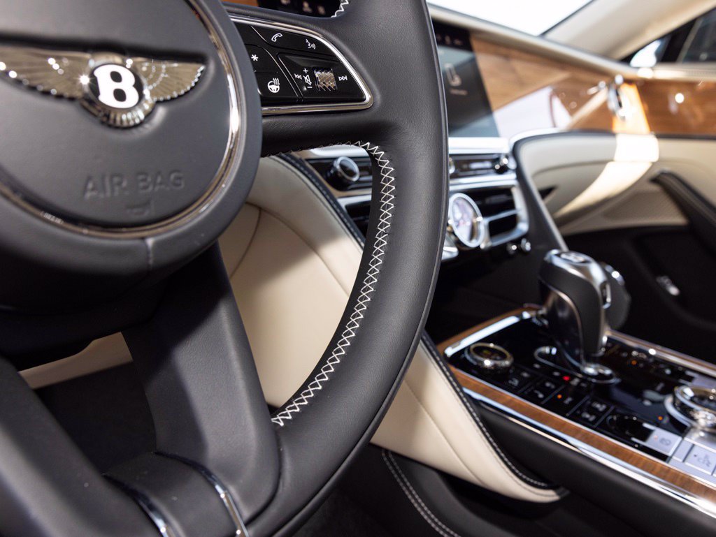 New 2027 Bentley Flying Spur AWD/4WD image 44