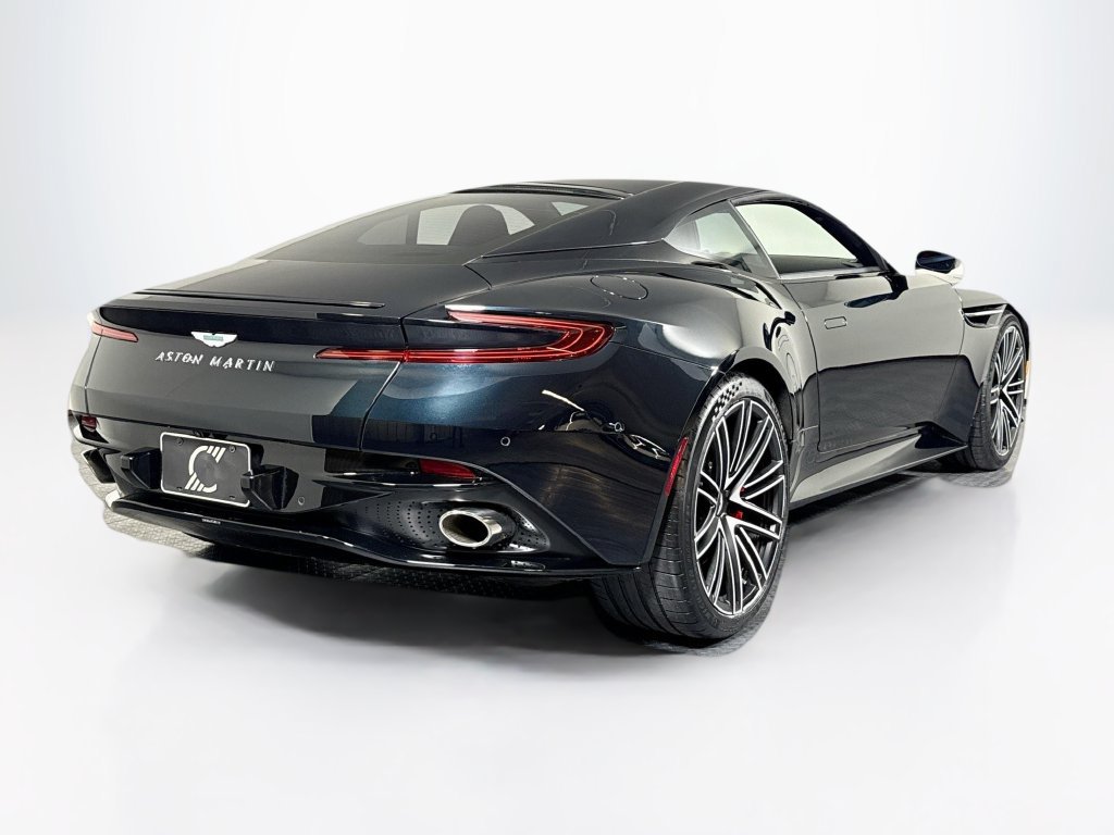 Used 2024 Aston Martin DB12 Coupe RWD image 5
