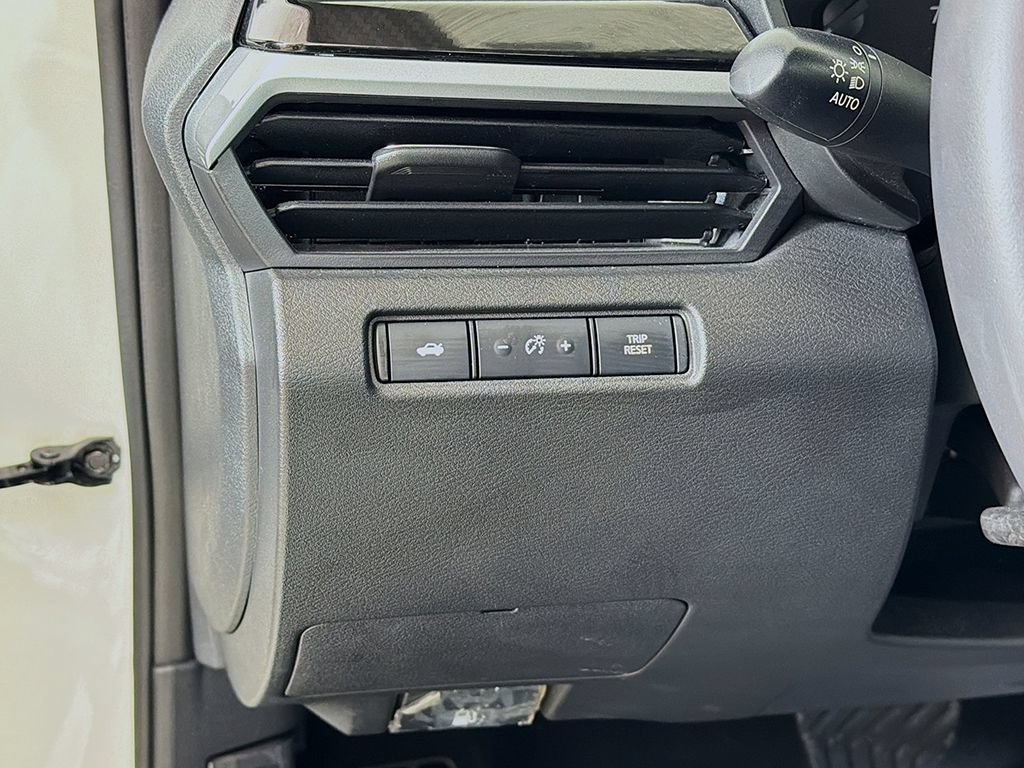 Used 2023 Nissan Altima 2.5 SR w/ SR Premium Package AWD/4WD image 28