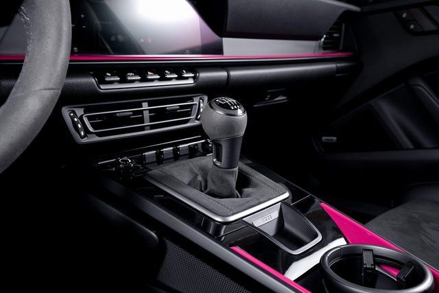 Used 2024 Porsche 911 Carrera T image 28