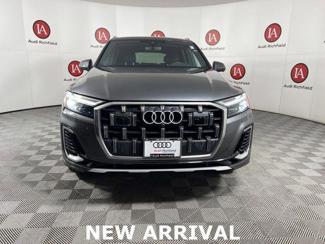 Used 2025 Audi Q7 3.0T Premium Plus w/ Premium Plus Package image 2