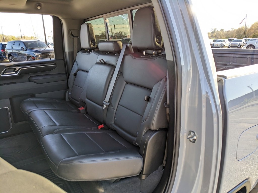 Used 2024 Chevrolet Silverado 2500 LTZ w/ LTZ Plus Package image 47