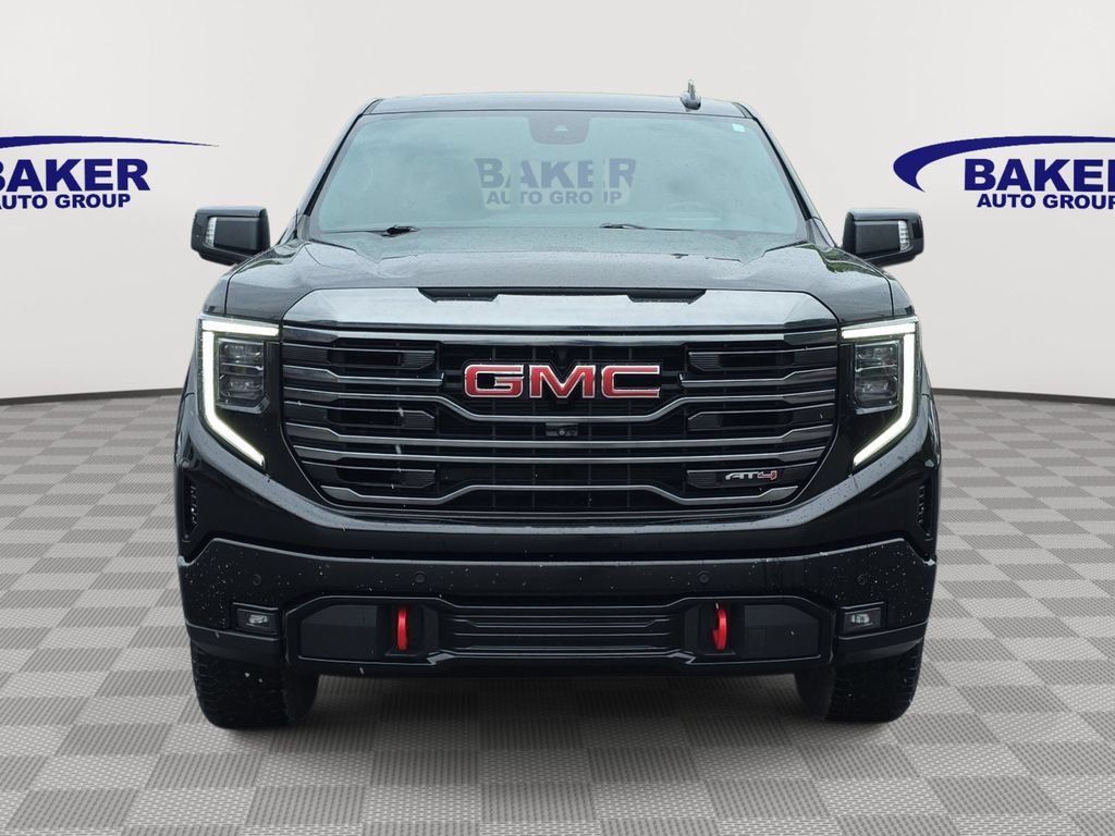 Used 2023 GMC Sierra 1500 AT4 w/ Technology Package AWD/4WD image 2