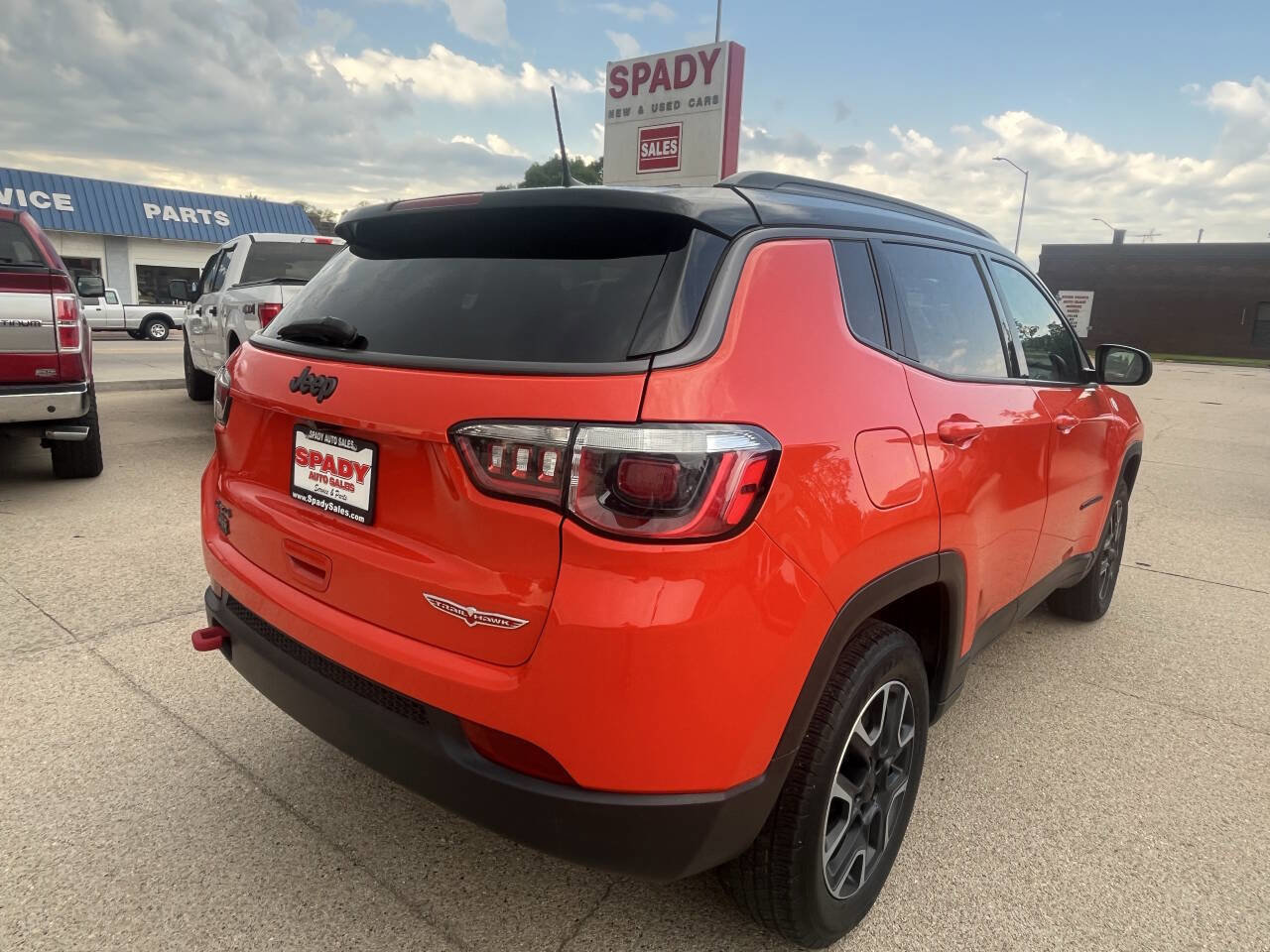 Used 2019 Jeep Compass Trailhawk image 6