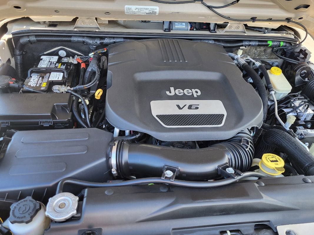 Used 2016 Jeep Wrangler Unlimited Sport w/ Quick Order Package 24S image 11