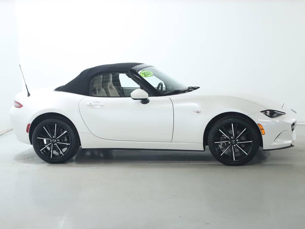 Used 2024 MAZDA MX-5 Miata Grand Touring image 11
